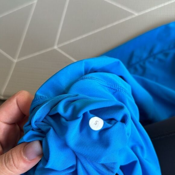 Lululemon size Small Men’s Shorts - Picture 3 of 3